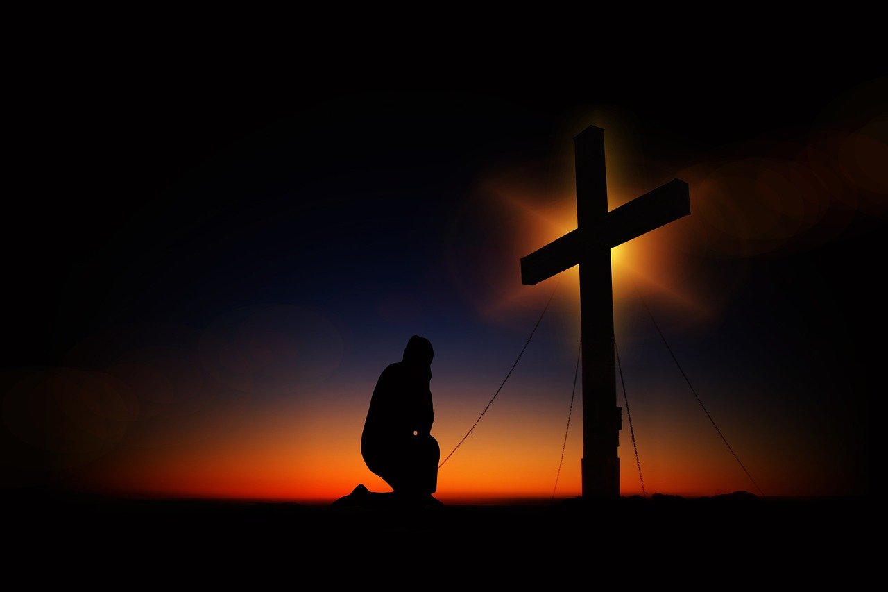 cross, sunset, humility, devotion, silhouette, human, kneeling, knee, pray, worships, prayer, faith, religion, church, symbol, clouds, heaven, christian, crucifixion, nature, quiet, immersion, jesus christ, meditation, jesus, christ, christianity, black, figure